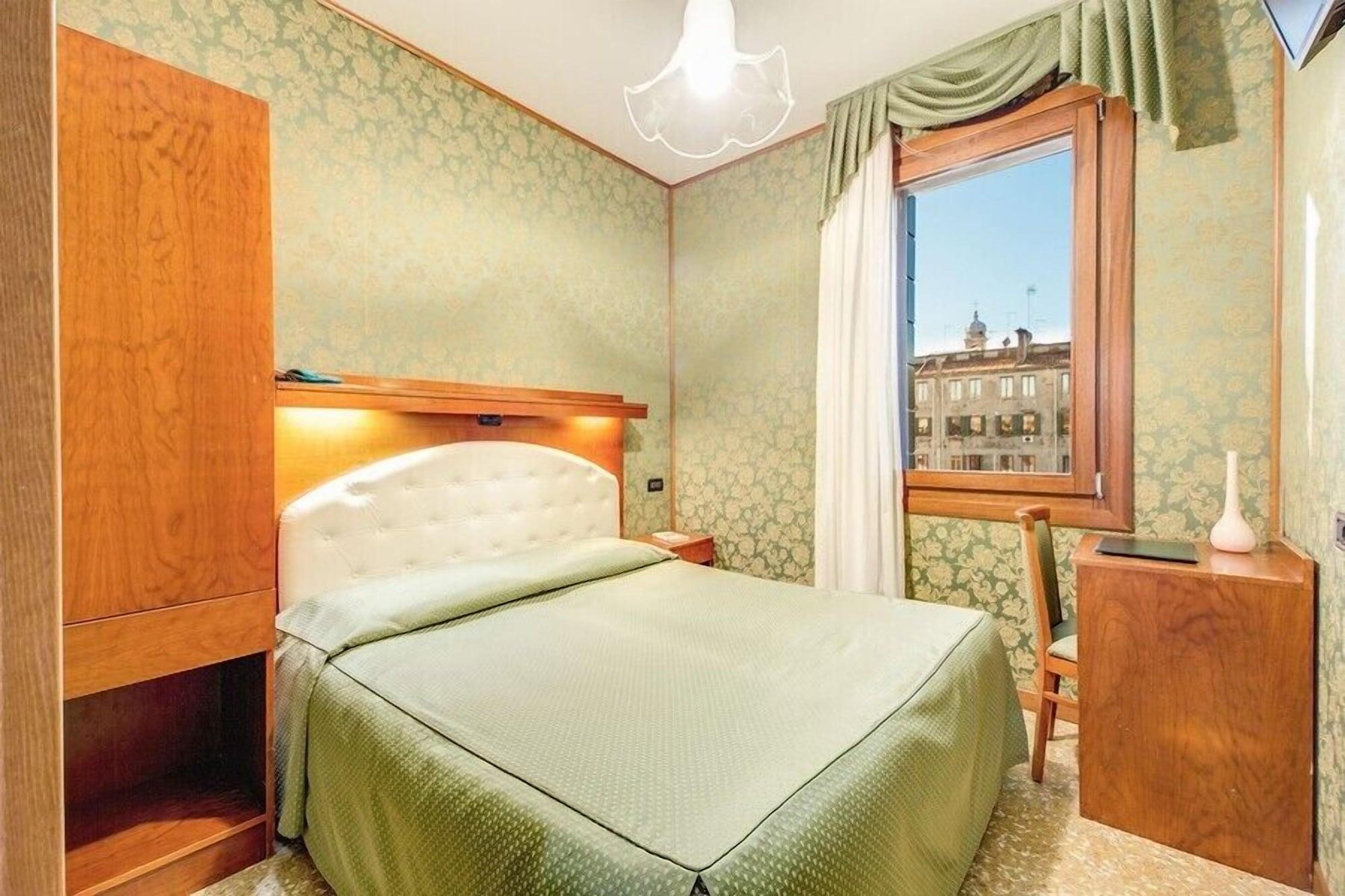 Hotel Atlantide Venecia